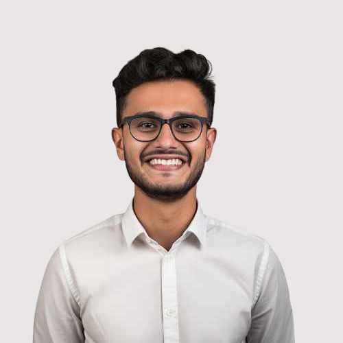 برنامه نویس و تکنیکال مجازی مارکت